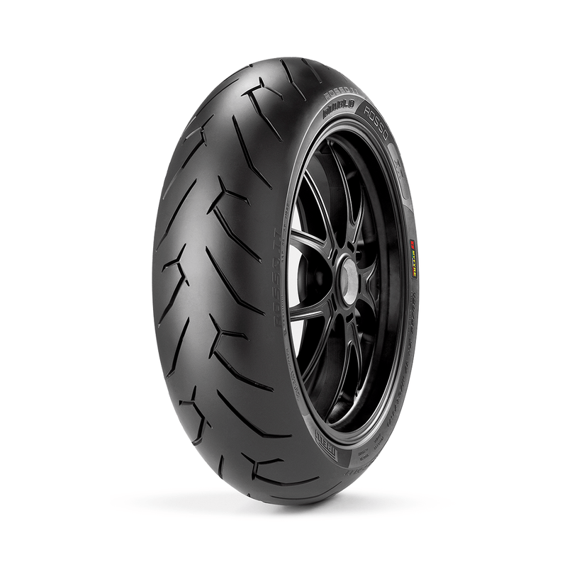 001-moto-esportivo-diablo-rosso-ii-pirelli-traseiro-pneubarato.png